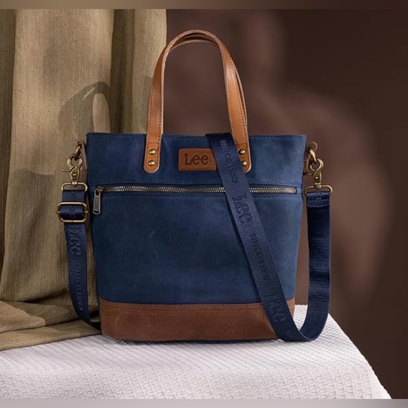 Lee canvas crossbody tote - Picture 3 of 5